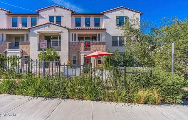 $729,900 | 73 Jensen Court | East Thousand Oaks