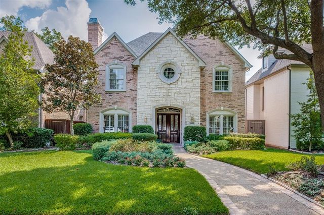 $2,750,000 | 2933 Fondren Drive | Park Cities