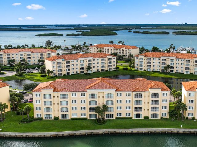 $364,900 | 7 Harbour Isle Drive East, Unit 303 | Harbour Isle at Hutchinson Island