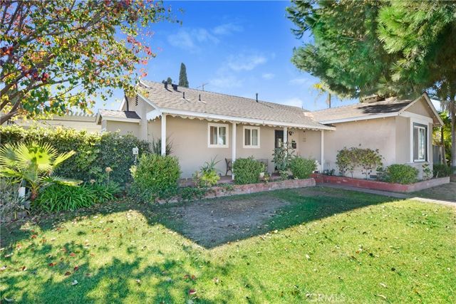 $879,900 | 1630 East Sycamore Street | East Anaheim