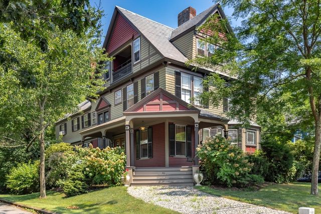 $880,000 | 58 Summer Street | East Taunton