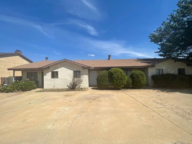 $295,000 | 7407 Waco Avenue | South Lubbock