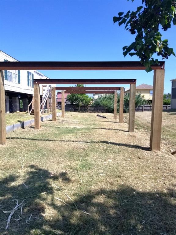 a view of a house with a outdoor space