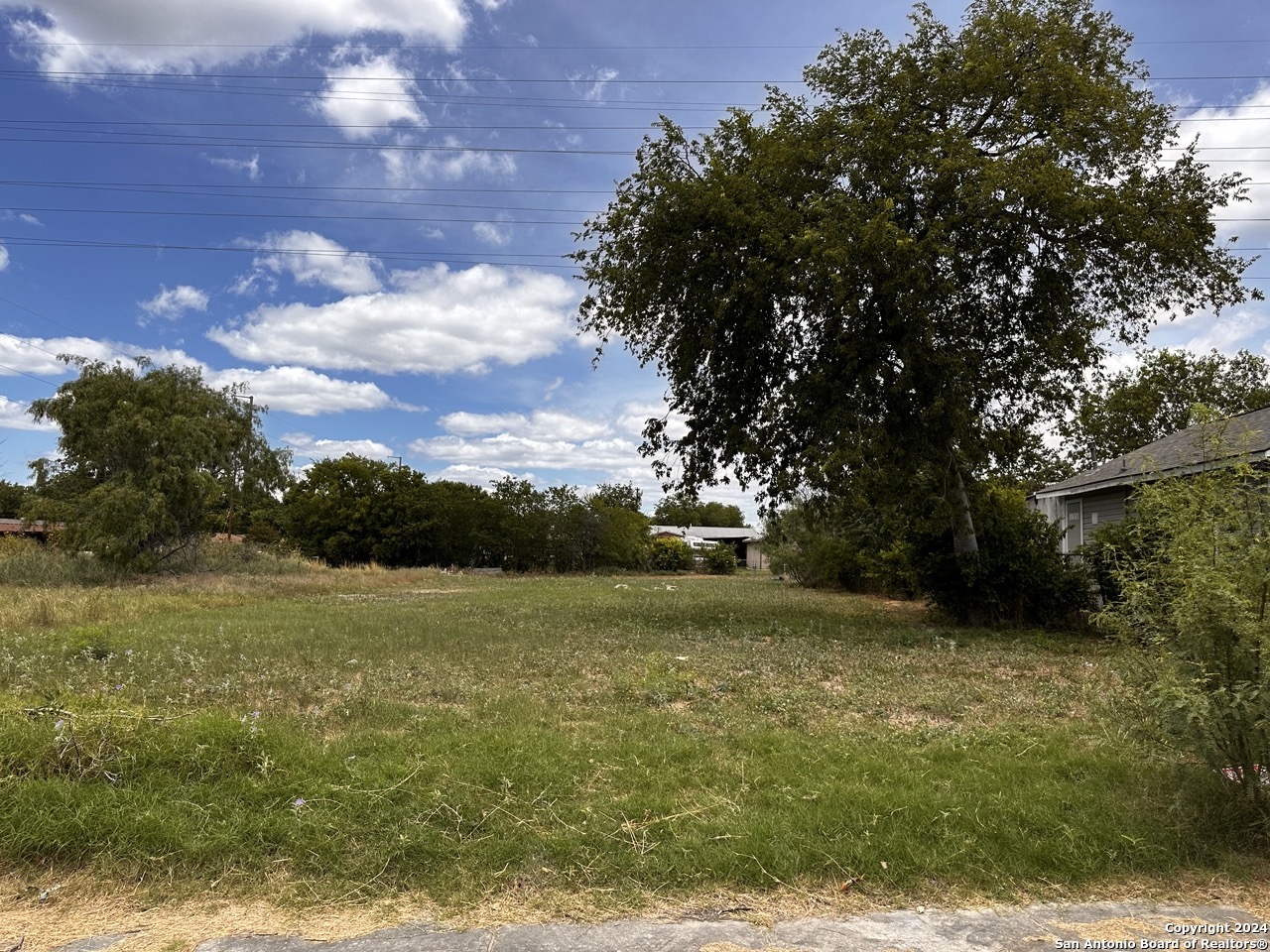 a view of an outdoor space and a yard