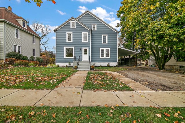 $349,900 | 409 East Corning Avenue | Peotone