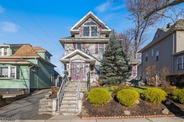 $950,000 | 142 Washington Avenue | Rutherford