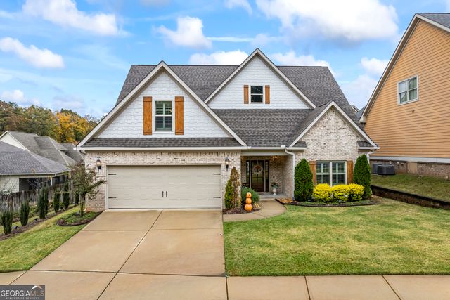 $475,000 | 372 Carillon Lane | Macon-Bibb County