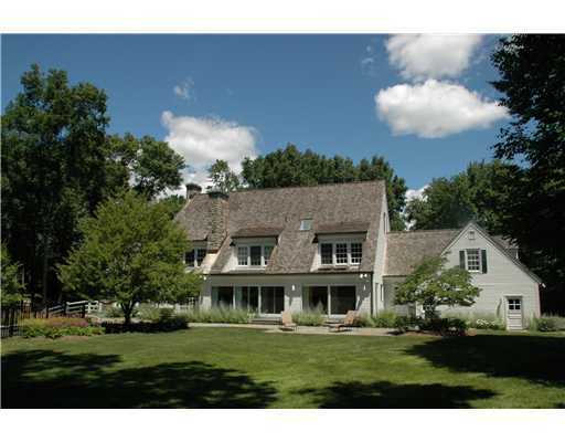 1038 Lake Ave, Greenwich, CT 06831