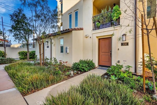 $1,950,000 | 330 Ford Road | Central Costa Mesa