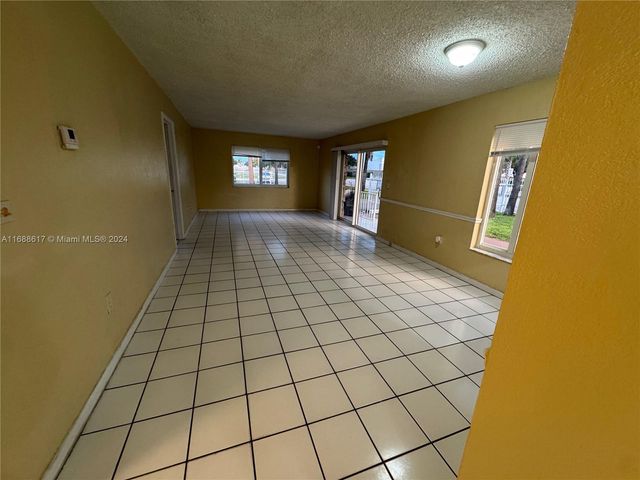 $224,900 | 505 Northwest 177th Street, Unit 103 | Norland