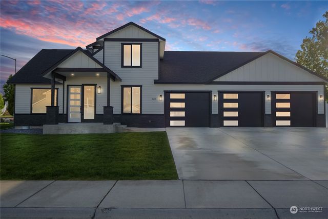 $685,000 | 601 Bluff W Drive | Moses Lake