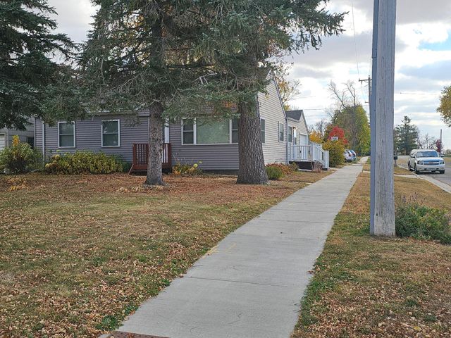 $147,000 | 320 11th Street Southwest | Pipestone