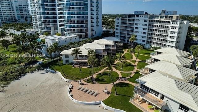 $5,500 | 1530 South Ocean Boulevard, Unit 303 | Lauderdale-by-the-Sea