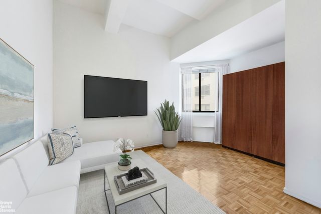 $2,950 | 310 East 46th Street, Unit 14W | Midtown East