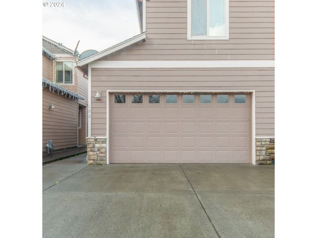 $422,000 | 102 Coho Terrace | Rainier