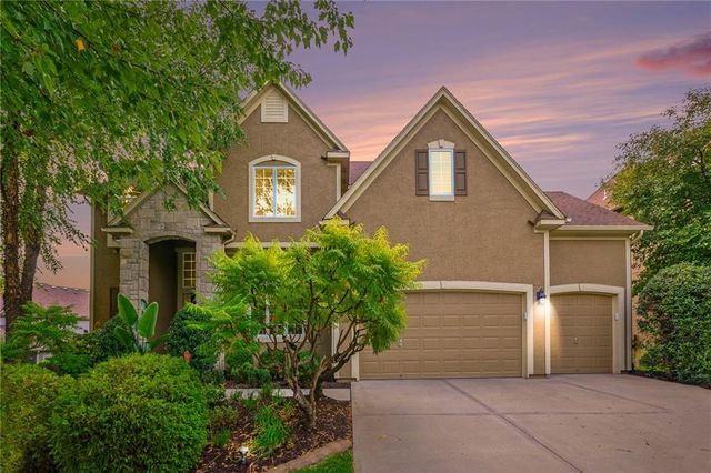 $689,000 | 11515 West 146th Terrace | Shawnee Mission