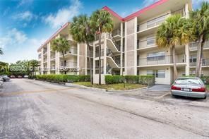 $1,550 | 3000 Northwest 48th Terrace, Unit 221 | Lauderdale Lakes West Gate