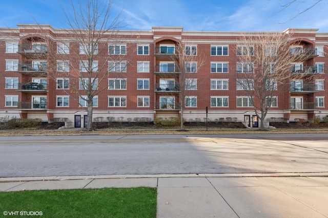 $300,000 | 104 North Plum Grove Road, Unit 203 | Palatine