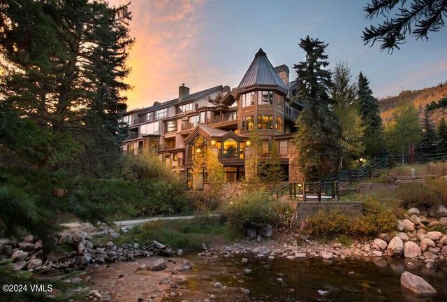 $325,000 | 352 East Meadow Drive, Unit J | Vail Village