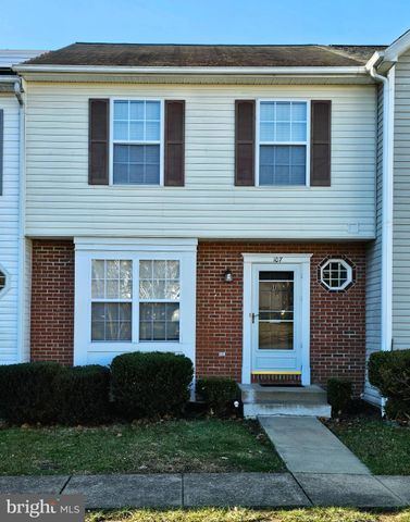 $399,900 | 107 Donelson Loop