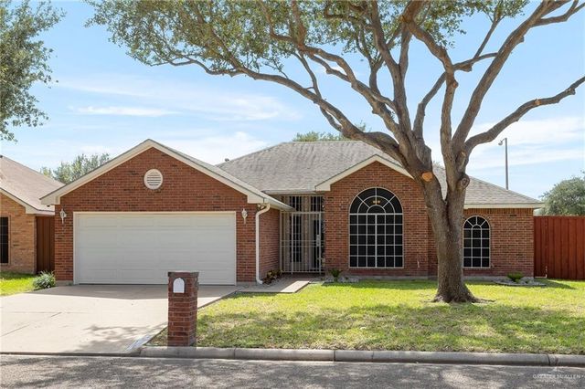 $2,200 | 2300 East 23rd Street | Shary Palms