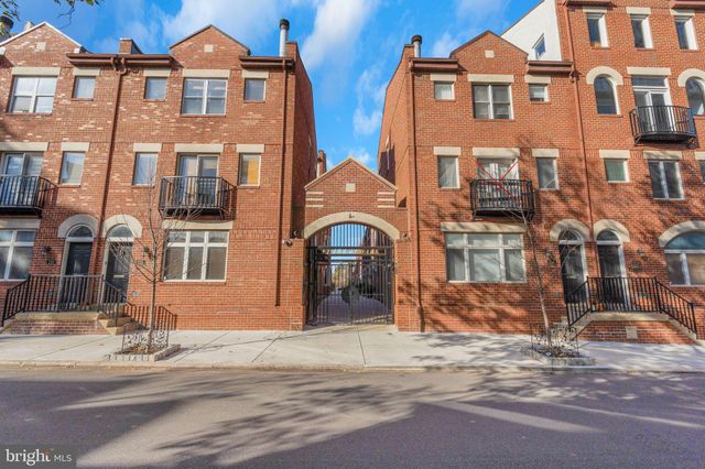 $920,000 | 212-24 South 24th Street, Unit 2418B | Fitler Square