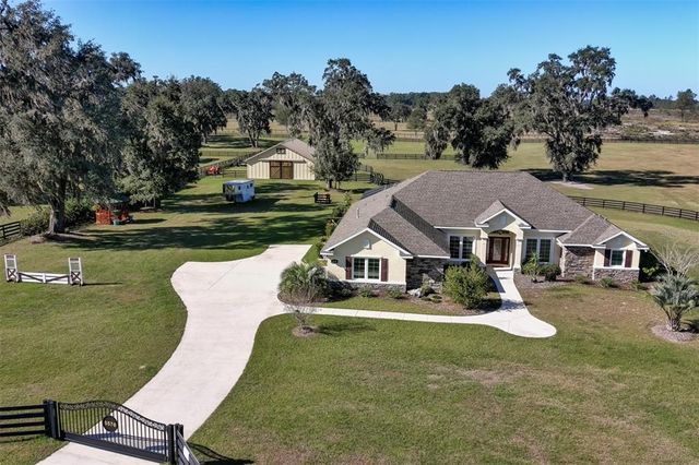 $1,595,000 | 5570 Northwest 153rd Court