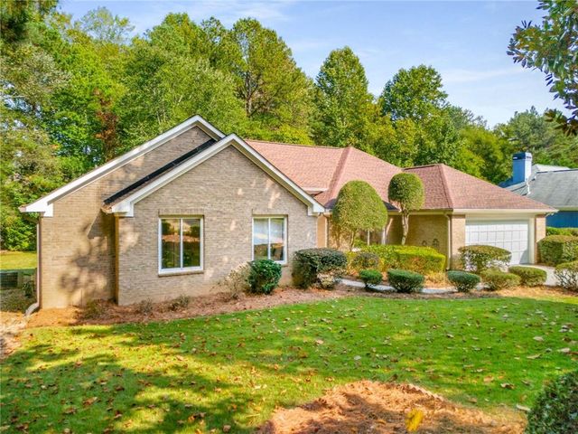 $575,000 | 5375 Cameron Forest Parkway | Johns Creek