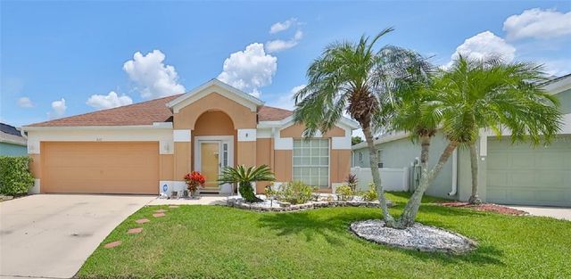 $430,000 | 927 Summer Breeze Drive | Brandon