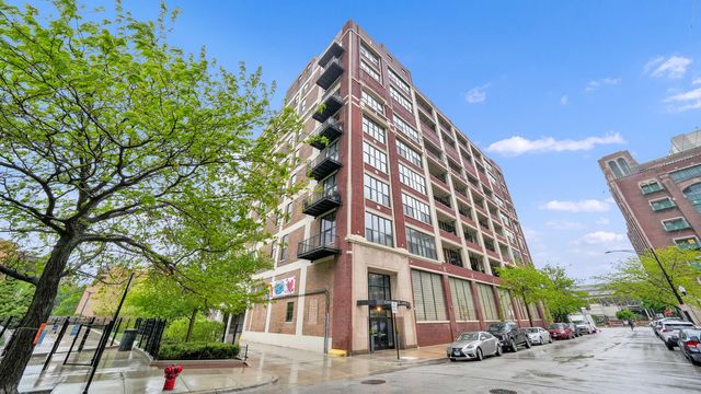 $2,375 | 320 East 21st Street, Unit 608 | Chess 320 Lofts