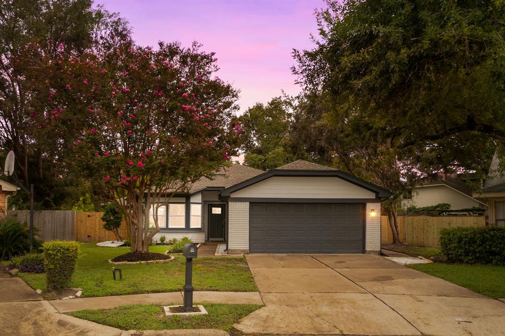 Beautiful home with mature shade trees on aculdesac!