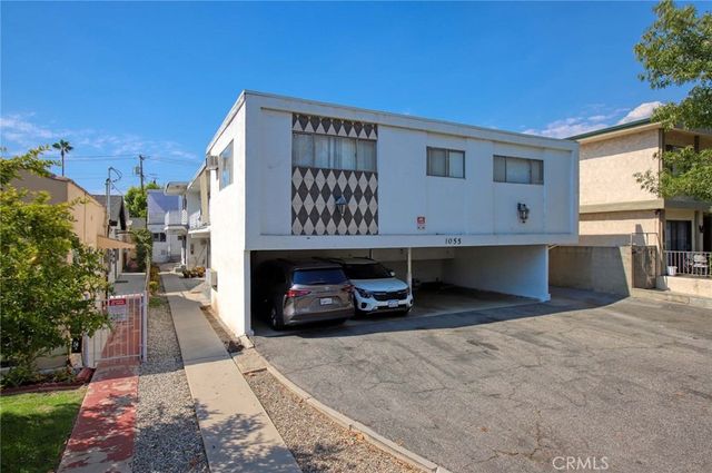 $2,799,999 | 1055 Grover Avenue | Northwest Glendale