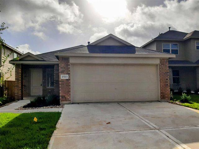 $1,645 | 1513 San Sebastien Drive | Conroe Central Business District