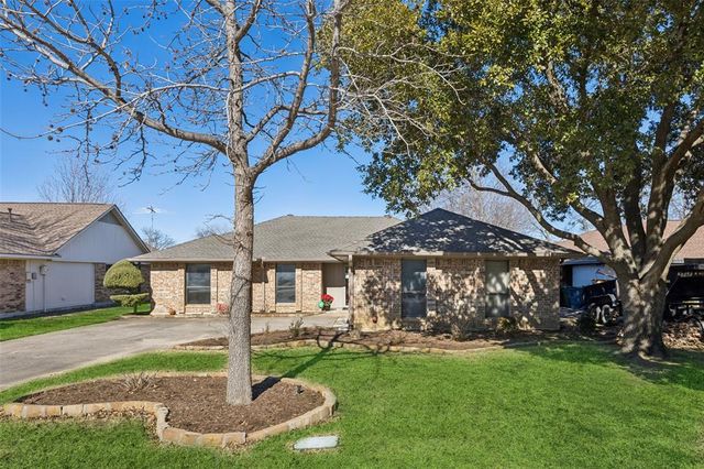 $375,000 | 1829 Juniper Lane | Lewisville Valley