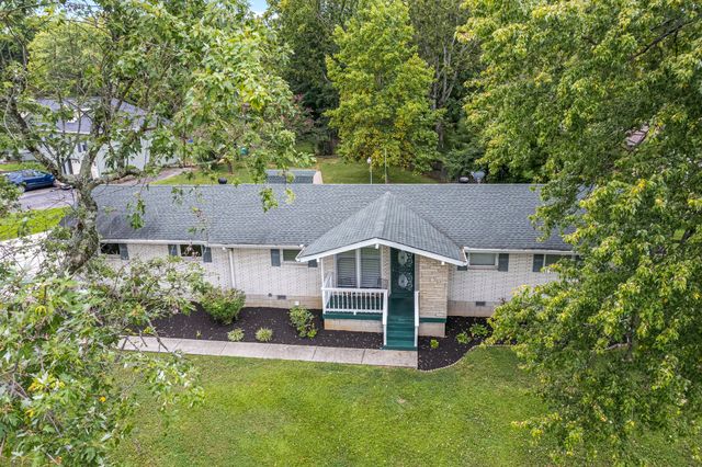 $409,900 | 167 Lakeside Park Drive | Lakeside Park