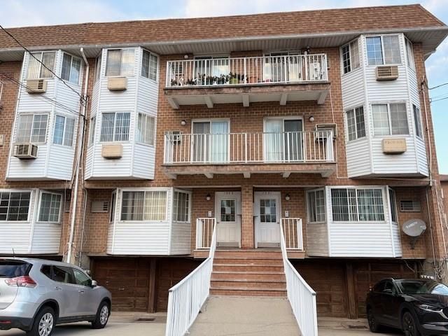 $389,900 | 1229 East 80th Street, Unit 178 | Canarsie