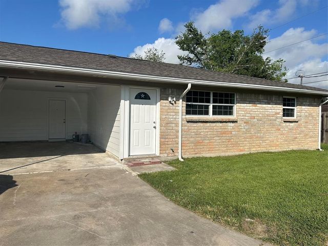 $1,300 | 606 Verhalen Road, Unit B | Alvin