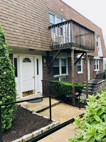 $249,000 | 380 North Broadway, Unit B12 | Glenwood