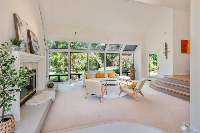 $1,899,000 | 12430 Fiori Lane | Occidental