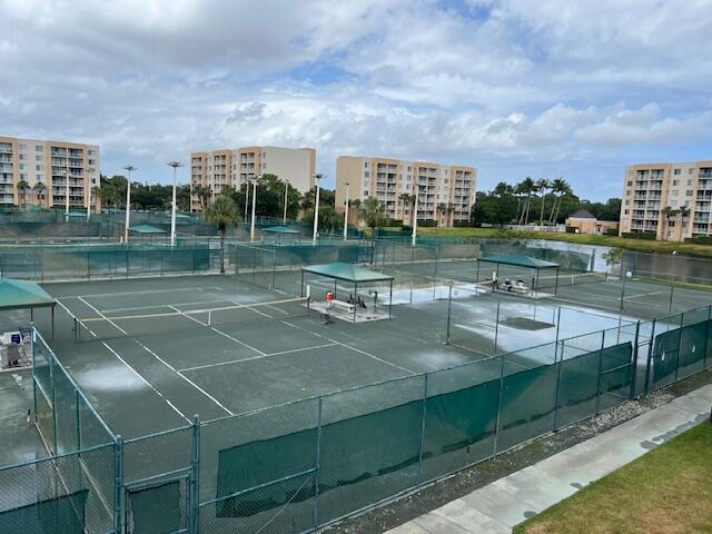 a view of a tennis court