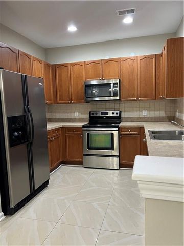 $2,500 | 4627 Eden Ridge Drive, Unit 13