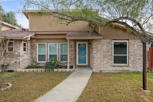 $260,000 | 4026 Brownwood Circle | Northwest Corpus Christi