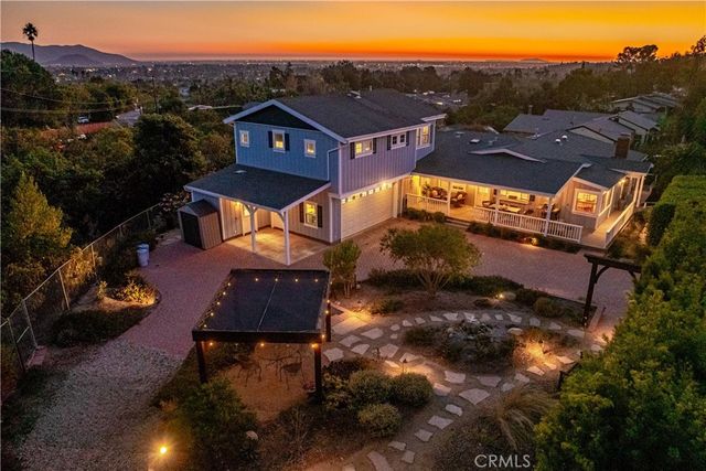 $1,925,000 | 2102 Buena Vista Drive | Camarillo Heights