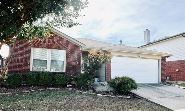 $2,100 | 1574 Thornhill Lane | Little Elm