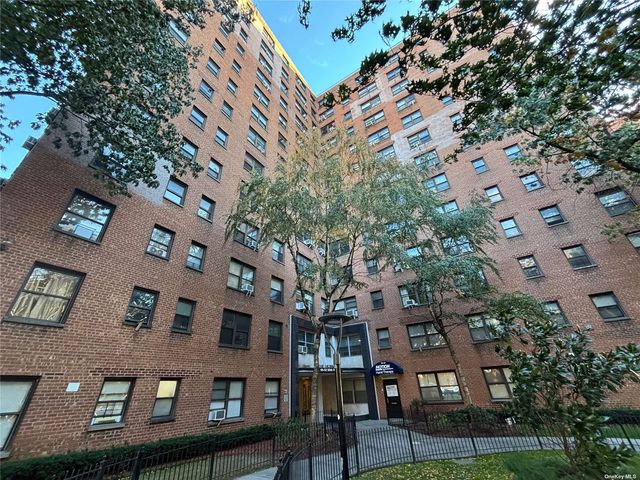 $469,000 | 99-52 66th Road, Unit 11W | Rego Park