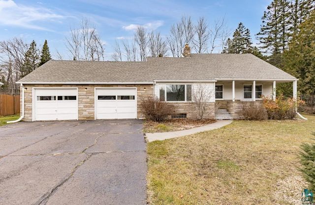 $289,900 | 915 West Arrowhead Road | Kenwood