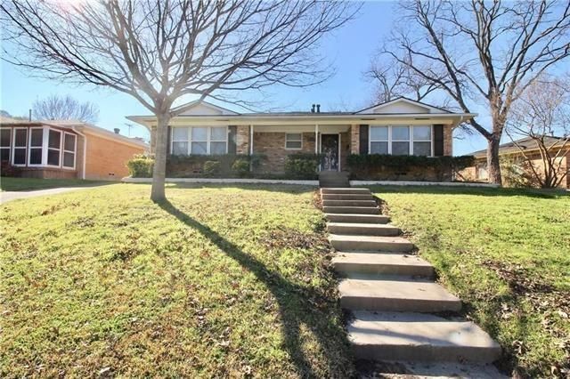 $2,775 | 2339 Rockyglen Drive | Dallas