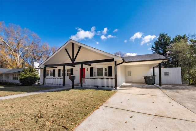 $459,900 | 1202 Cleburne Street | Old Irving Park