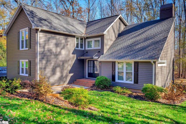 $625,000 | 223 Burning Bush Road | Mauldin