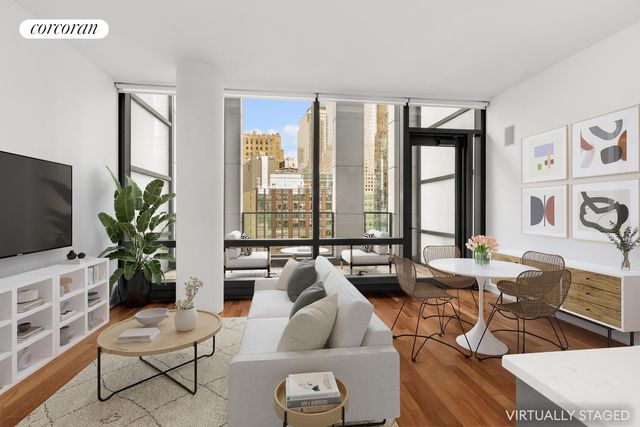 $2,000,000 | 101 Warren Street, Unit 9F | TriBeCa